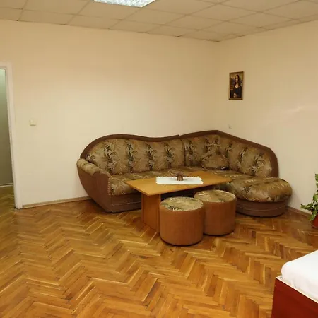 Hotel диана елхово 3*