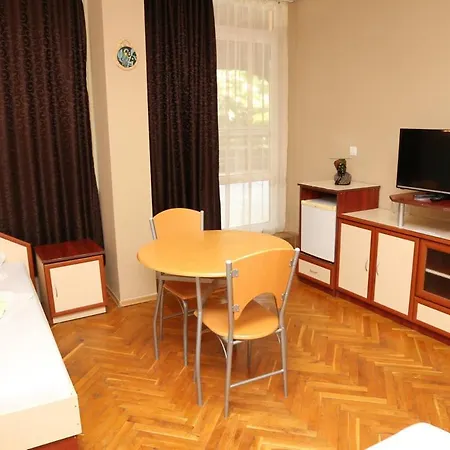 диана елхово Hotel
